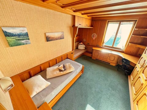 Vintage Tirol Apartment Apartment in Innsbruck