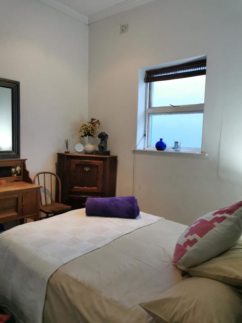 Accommodation Cafe Vacation rental in Cape Town