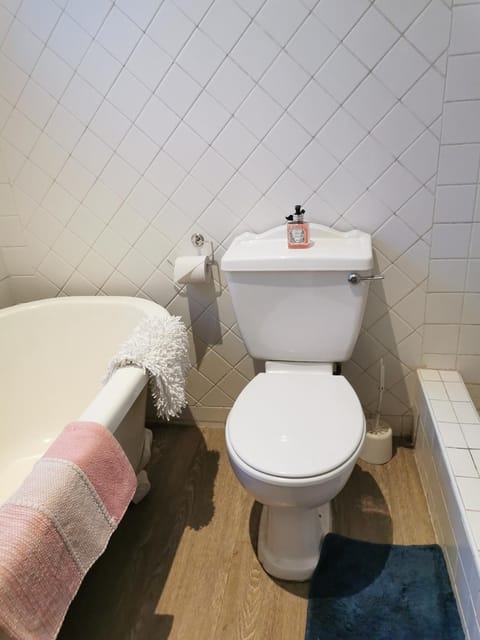 Accommodation Cafe Vacation rental in Cape Town