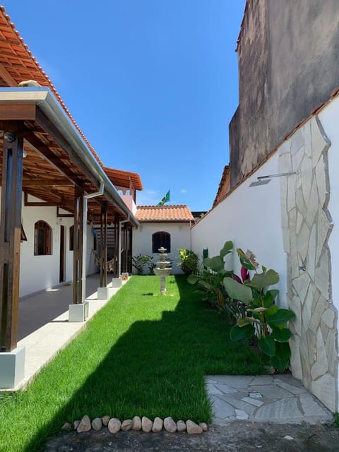 Day, Garden view