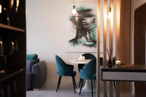 Skyline Loft - Premiere Hospital - Private Parking Apartment in Timisoara