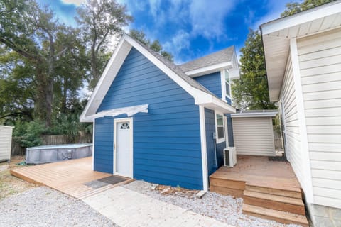 By the Bayou Villa in East Pensacola Heights