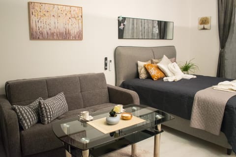 Bed, Living room, Bedroom