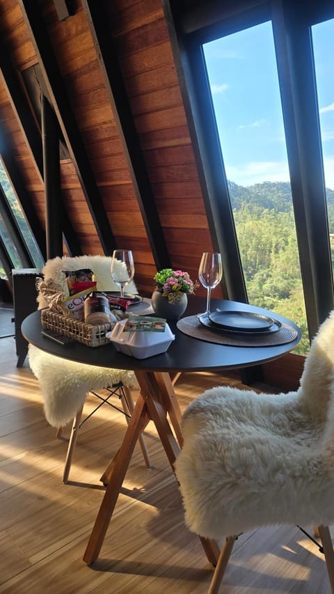 Araucária Guest House - Cabanas Nature lodge in Visconde de Mauá