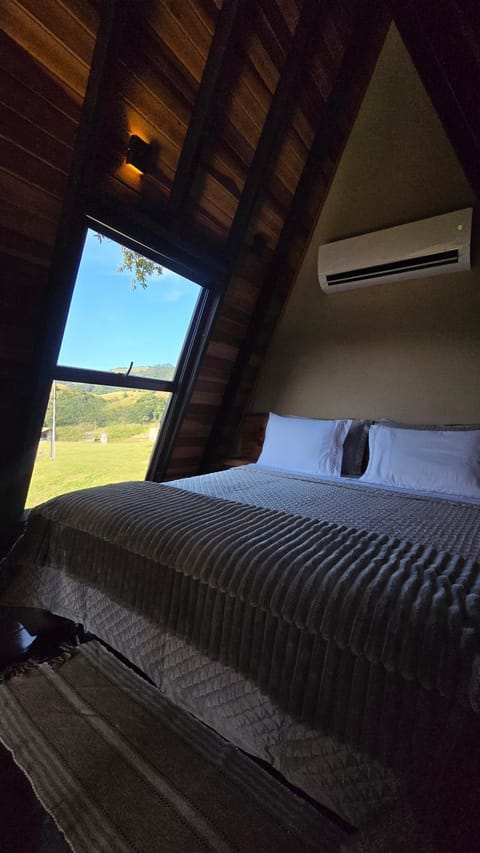 Araucária Guest House - Cabanas Nature lodge in Visconde de Mauá