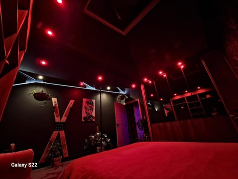 Bedroom, Sunrise, Sunset, soundproof