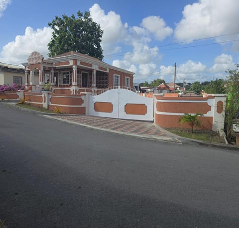 Property building, Parking