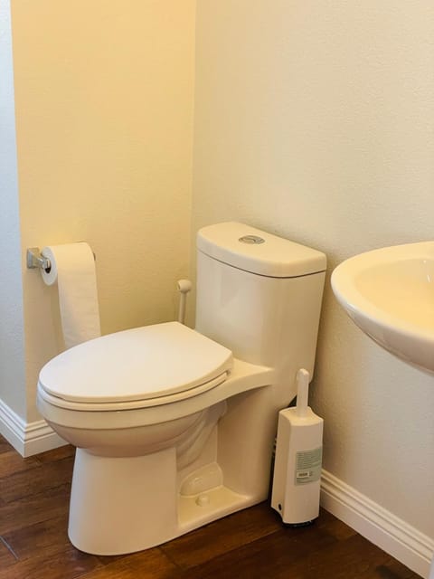 4Bd Spacious Oasis near wineries House in Menifee