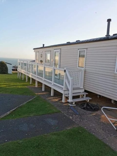 Haven Devon Cliffs Caravan Apartment in Exmouth