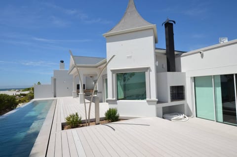 Beach Tower House Luxury Beachfront Villa Villa in Western Cape