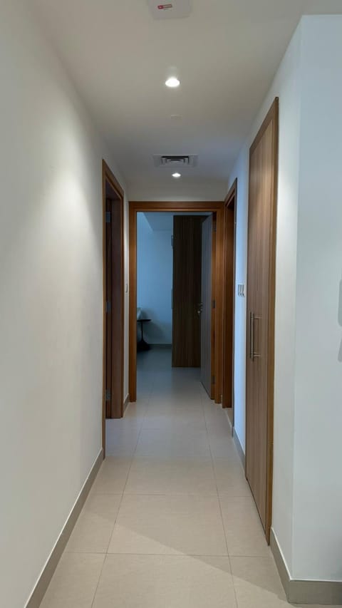 Светлая и просторная квартира Apartment in Al Sharjah