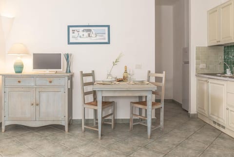 Relaxing Residenzia Palau Green Village M2 Premium Studio Sleeps 2 Apartment in Palau