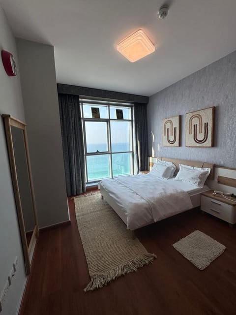 Blue Horizon Stays at Ajman Corniche Apartment in Ajman