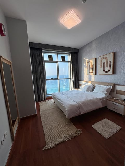 Blue Horizon Stays at Ajman Corniche Apartment in Ajman