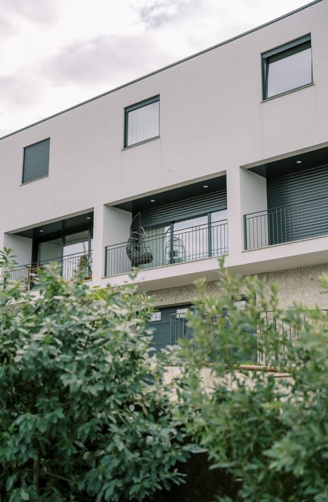 Property building, View (from property/room), Balcony/Terrace