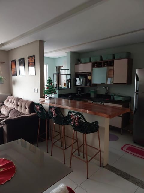 Kitchen or kitchenette, Living room, Seating area, Dining area, oven, stove