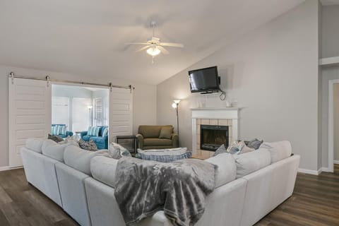 Happy Ours House in Foley