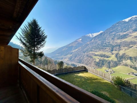 Natural landscape, View (from property/room), Balcony/Terrace, Mountain view