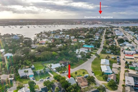 Dog-Friendly St. Augustine Retreat Near Downtown & Beach with EV Charging House in Saint Augustine