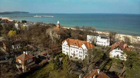 Neighbourhood, Bird's eye view, Sea view