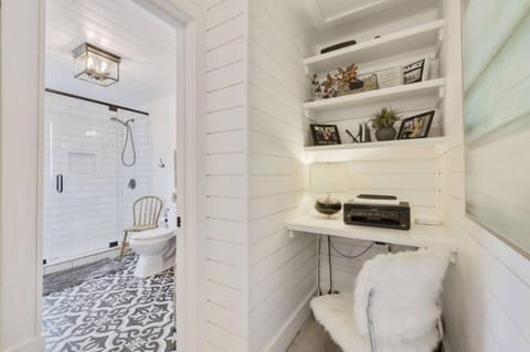 Casa Del Sol - Private Beachfront, Pool Table House in Indian Shores