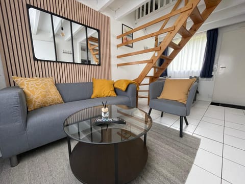 Gîte vue mer, plage de Trestel House in Trévou-Tréguignec