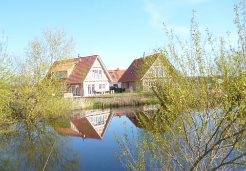 Property building, Lake view