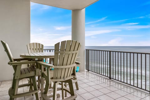 Balcony/Terrace, Seating area, Sea view