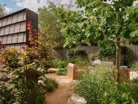 Spring, Day, Natural landscape, Summer, Garden, Decorative detail, Seating area, Autumn, Garden view