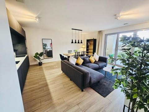 Serene 2 bedroom flat with private terrace-CD10 Apartment in Luxembourg