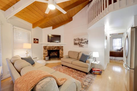 Less Than 1 Mi to Beech Mtn! All-Season Outdoor Retreat Apartment in Beech Mountain