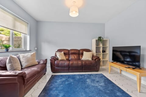 Enfield 5 bedroom - sleeps 6 House in Meath, Co. Meath, Ireland