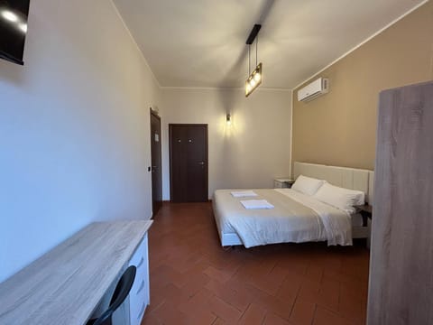 Window To The Tower Bed and Breakfast in Pisa