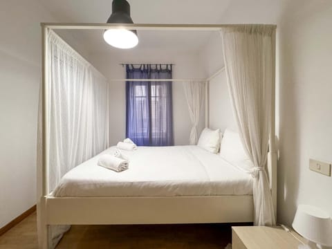 Bed, Bedroom, wardrobe