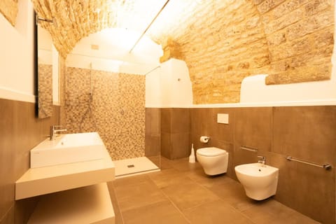 Shower, Toilet, Bathroom, bidet