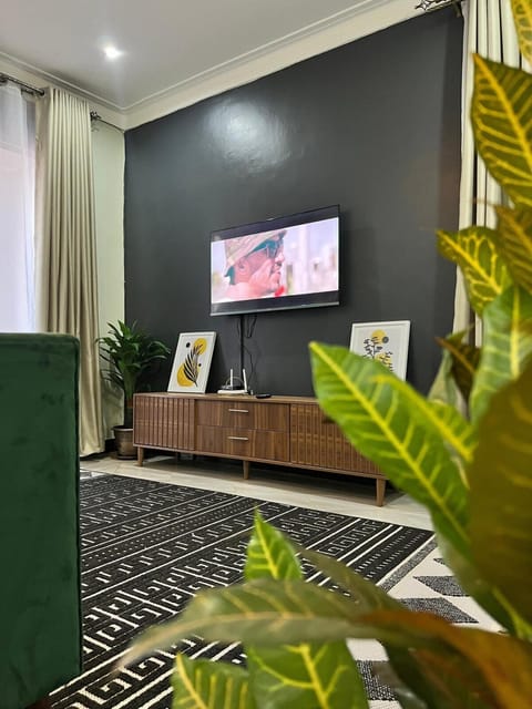 Communal lounge/ TV room, TV and multimedia, Evening entertainment