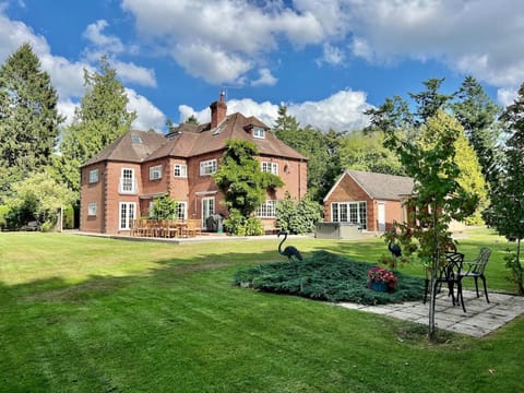 Property building, Natural landscape, Garden
