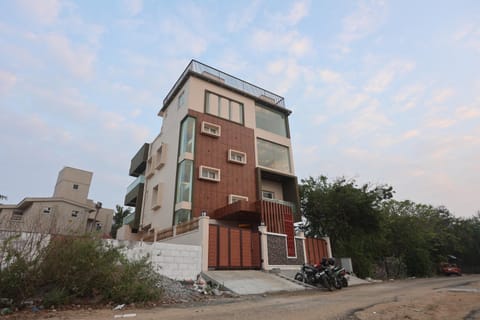 Property building, Neighbourhood, Street view