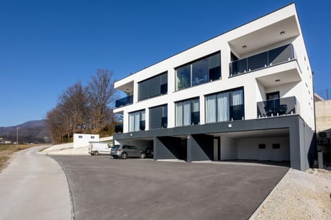 Property building, Natural landscape