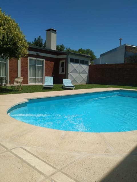 Garden, Swimming pool