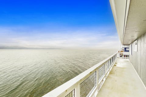 Tyee Shoreline Retreat A House in Camano Island