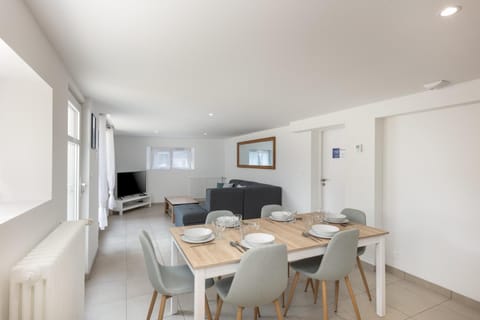 Chambre indépendante La Bergère de Domrémy Apartment in Brest