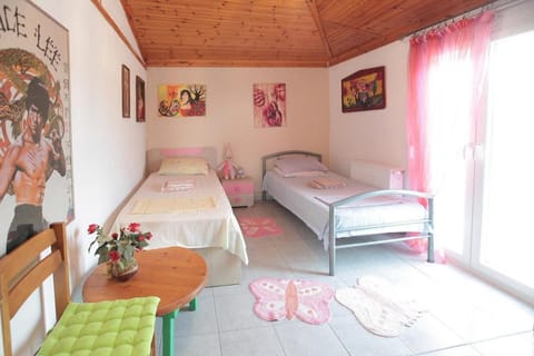 Georgia's Summer Apartment House in Halkidiki