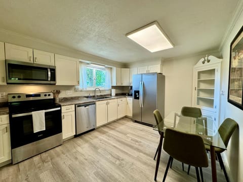 Idle Springs Apartment in Indiana