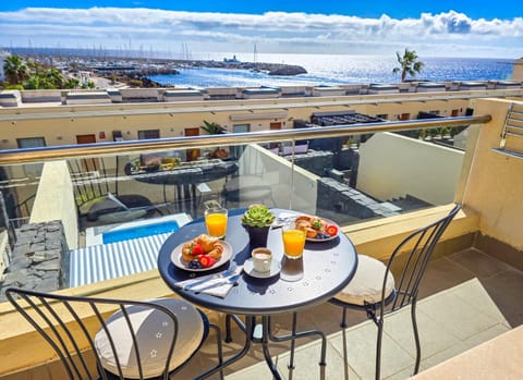 View (from property/room), Balcony/Terrace