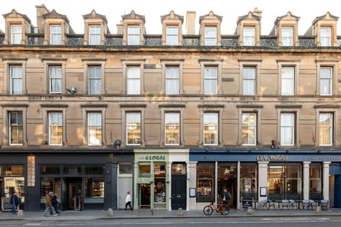 Property building, Day, Neighbourhood, City view, Street view, Location