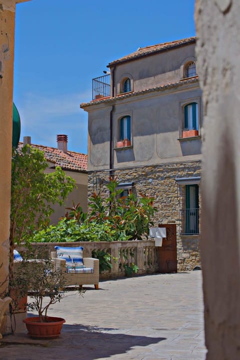 Il Fascino del Borgo Apartment in Castellabate