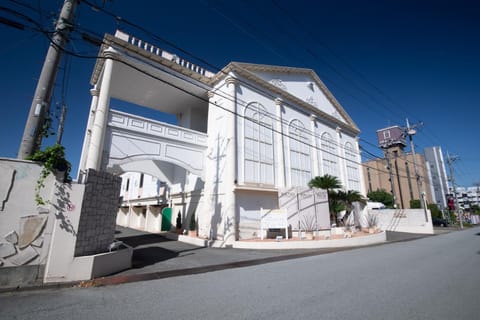Property building, Day, Street view