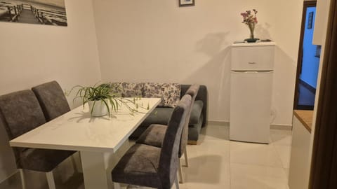 Apartment Petra Apartment in Zadar County