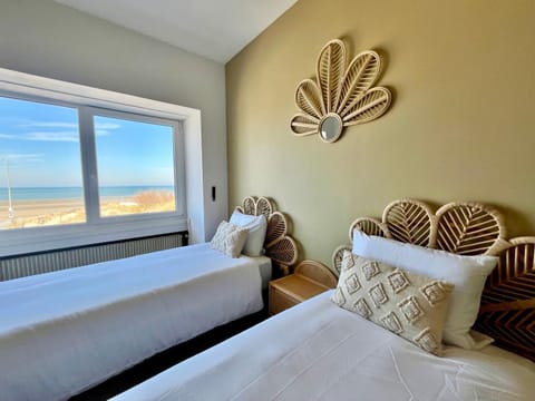 Bird's eye view, View (from property/room), View (from property/room), Landmark view, Landmark view, Sea view, Sea view, Sunrise, Sunset